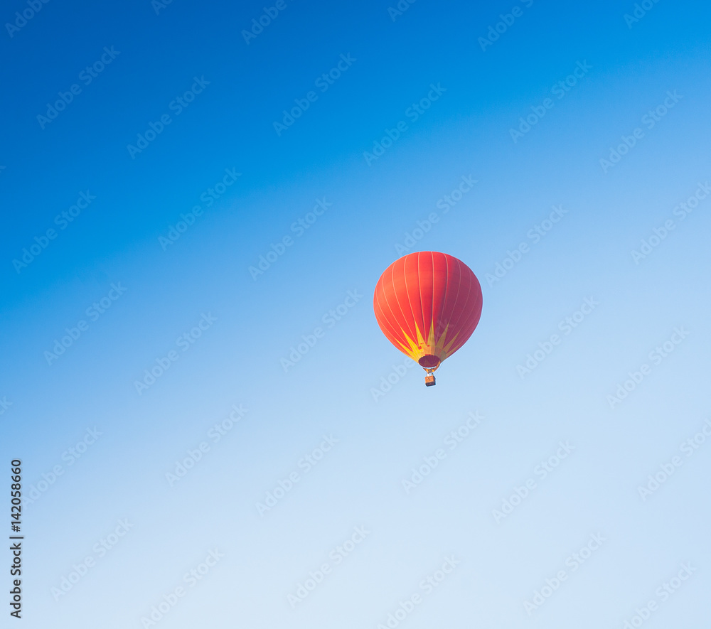 Fototapeta premium Hot air balloon on sky in Laos