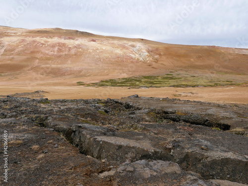 Landschaft am aktiven Vulkan Leirhnjúkur in Island