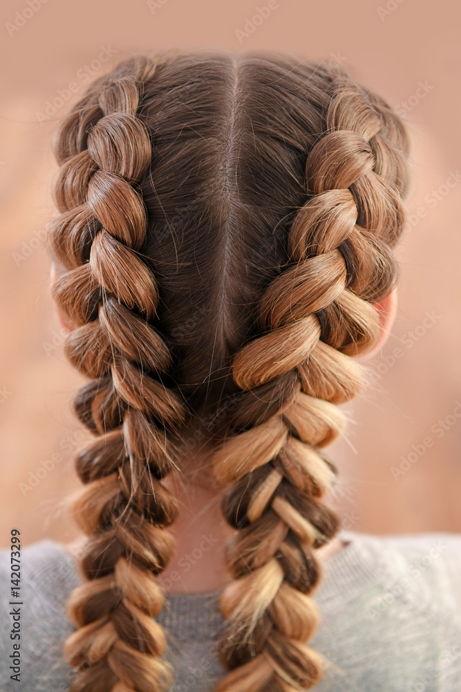 Young woman with beautiful hairstyle on color background - obrazy, fototapety, plakaty 