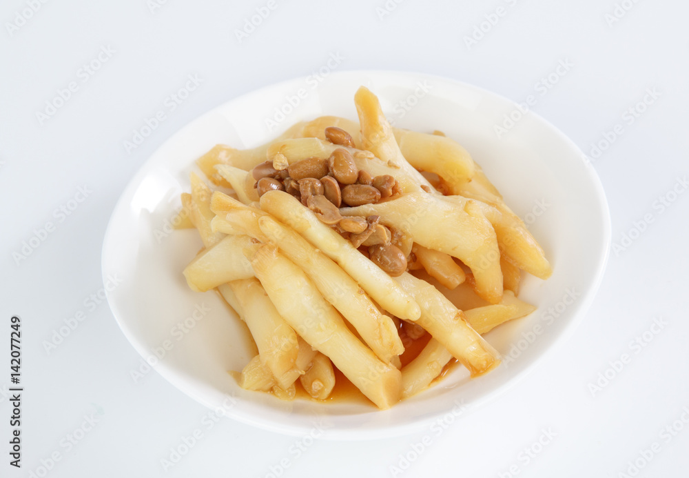Pickled ginger isolated on white background
Pickled ginger isolated on white background