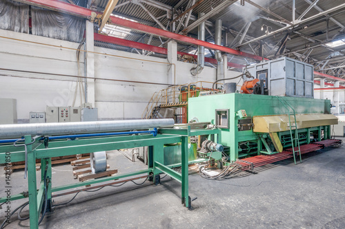 Obraz na plátne workshop for the production of aluminum profiles