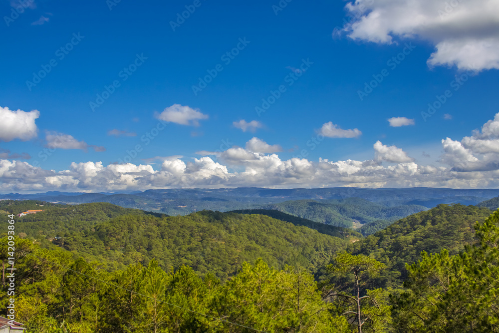 Fototapeta premium Da Lat Cableway Vietnam