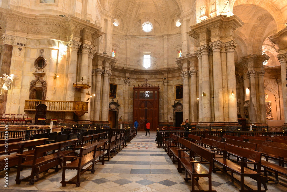 Fototapeta premium Innenansicht der Kathedrale de la Santa Cruz