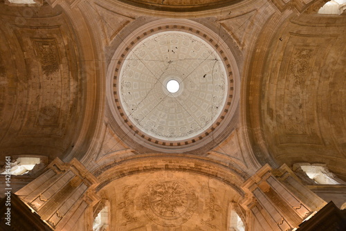 Innenansicht der Kathedrale de la Santa Cruz" in Cádiz, Andalusien, Spanien