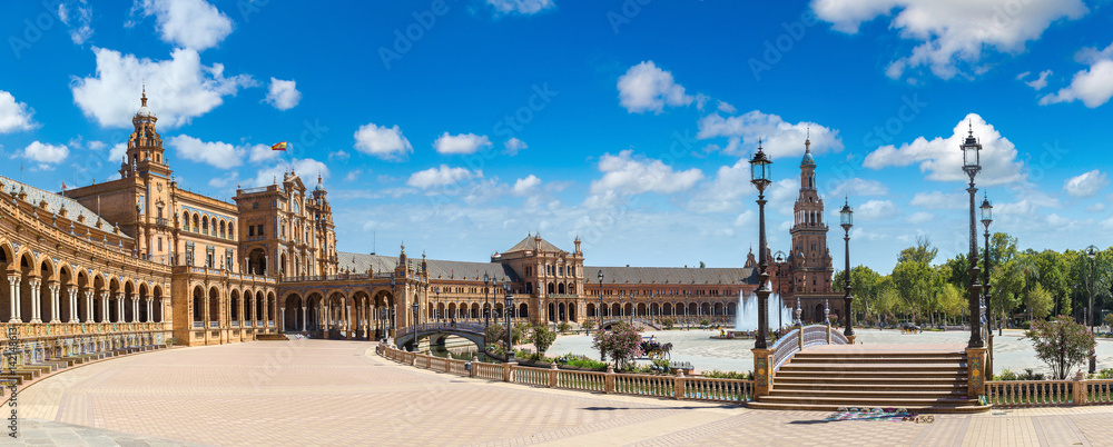 Naklejka premium Spanish Square in Sevilla