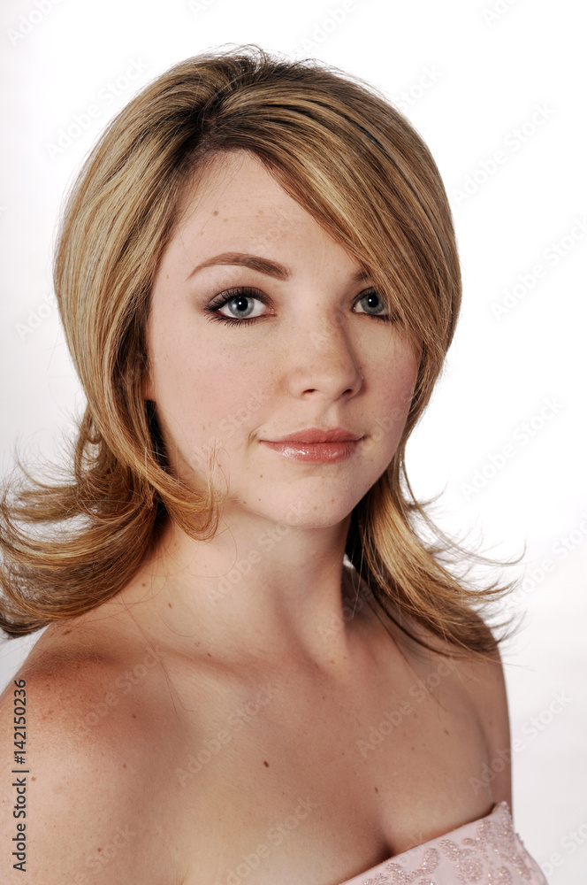 Flawless Beautiful Woman Portrait Cover Girl Style Flawless Beautiful Woman Portrait Cover Girl Style