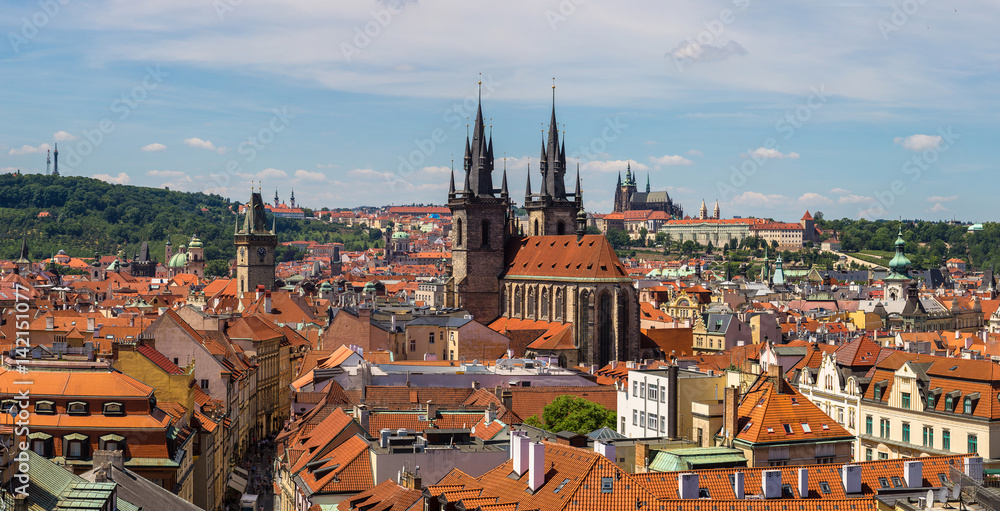 Naklejka premium Panoramic aerial view of Prague