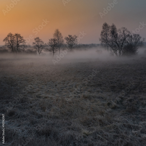 wschód słońca © wjednymkadrze.pl
