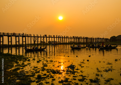 U Bein bridge sunset photo