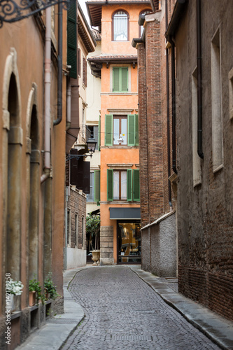 Fototapeta Naklejka Na Ścianę i Meble -  The historic city center of Verona. Italy