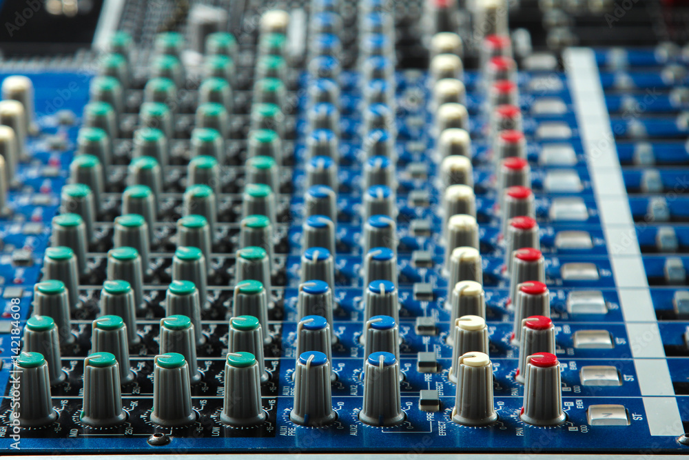 sound mixer sound mixer