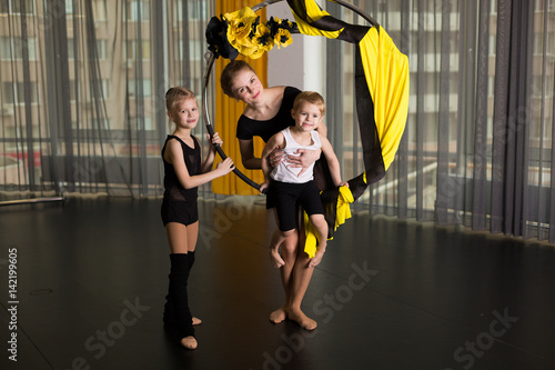 Little dancer in an acrobatic ring