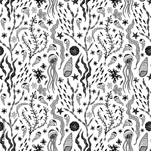 Vector seamless pattern with sea creations