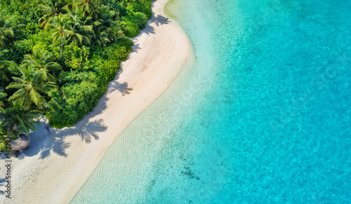 Aerial photo of tropical Maldives beach on island © Jag_cz
