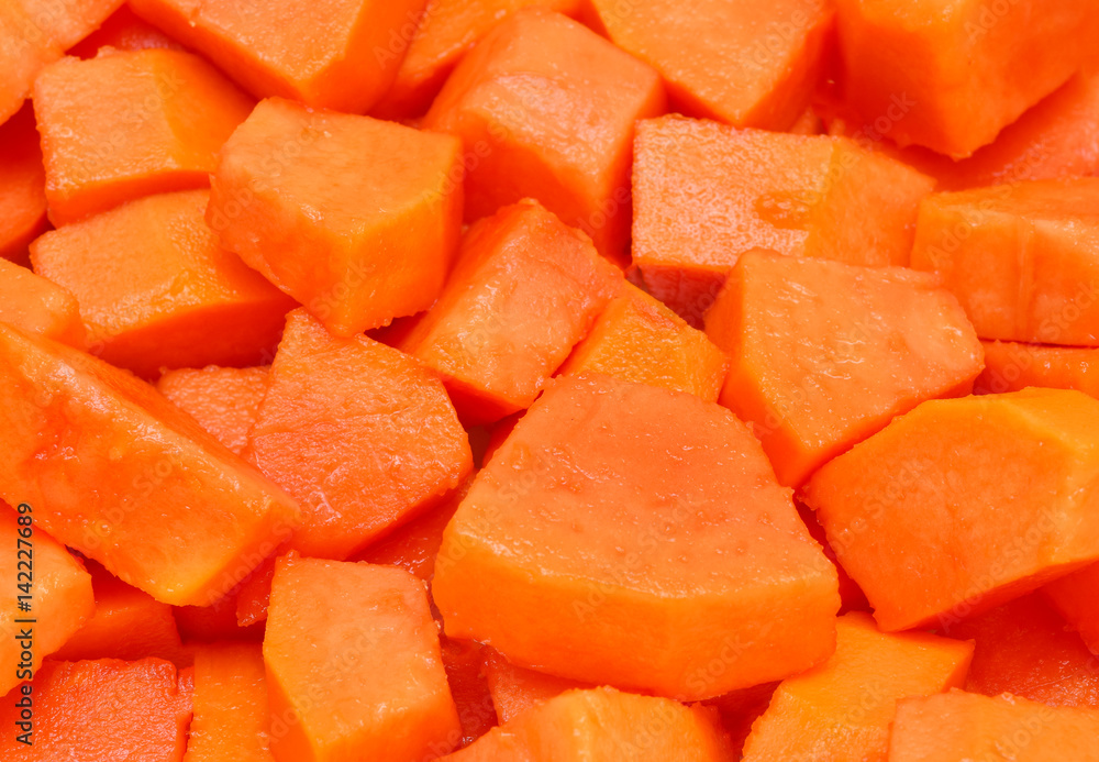 Slice ripe papaya Slice ripe papaya