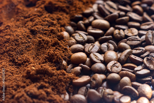 ground coffee and coffee beans background