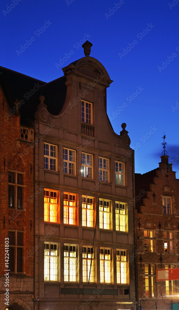 Fototapeta premium Markt - Market square in Bruges. Belgium