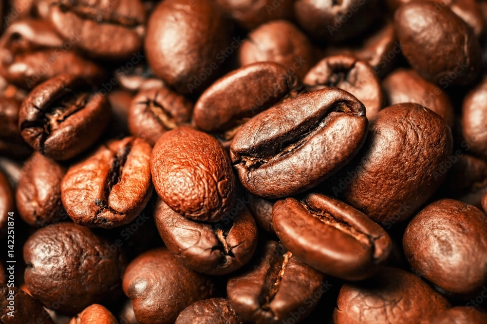 Fototapeta premium Coffee beans, close-up, black background