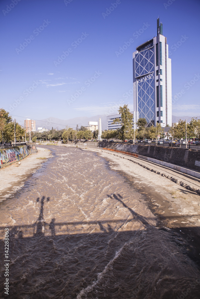 Obraz premium Mapocho River, Santiago de Chile