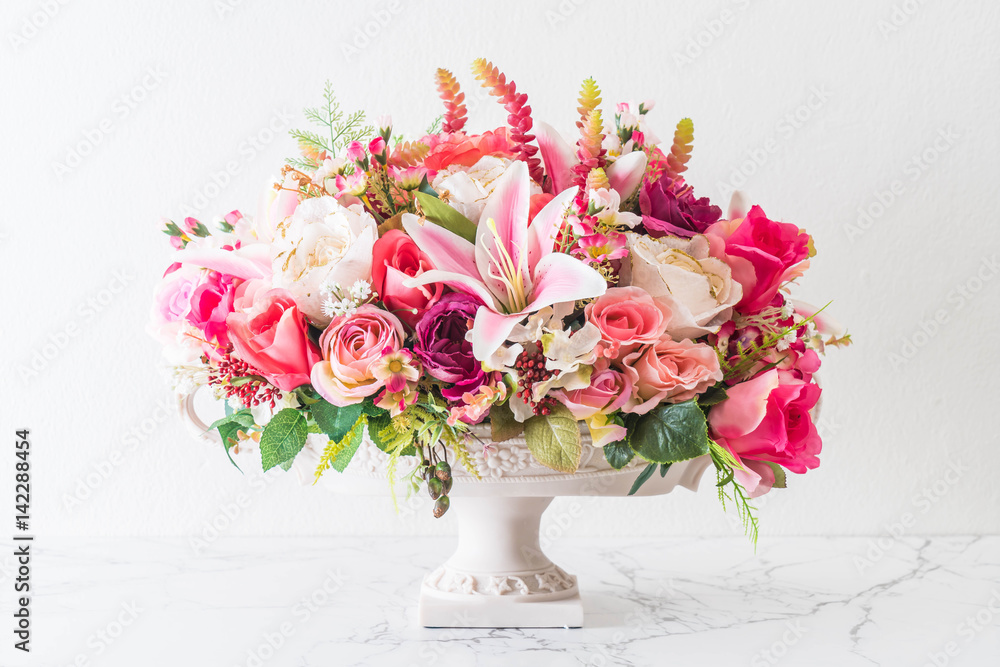 bouquet flowers in vase