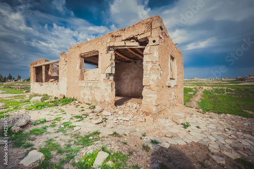 Old cottage in Iraqi desert 