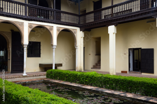 Court of home of Chapiz (Casa del Chapiz).  Granada photo