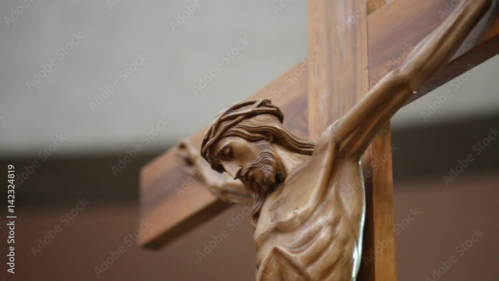 the camera horizontally moves from left to right framing a wooden