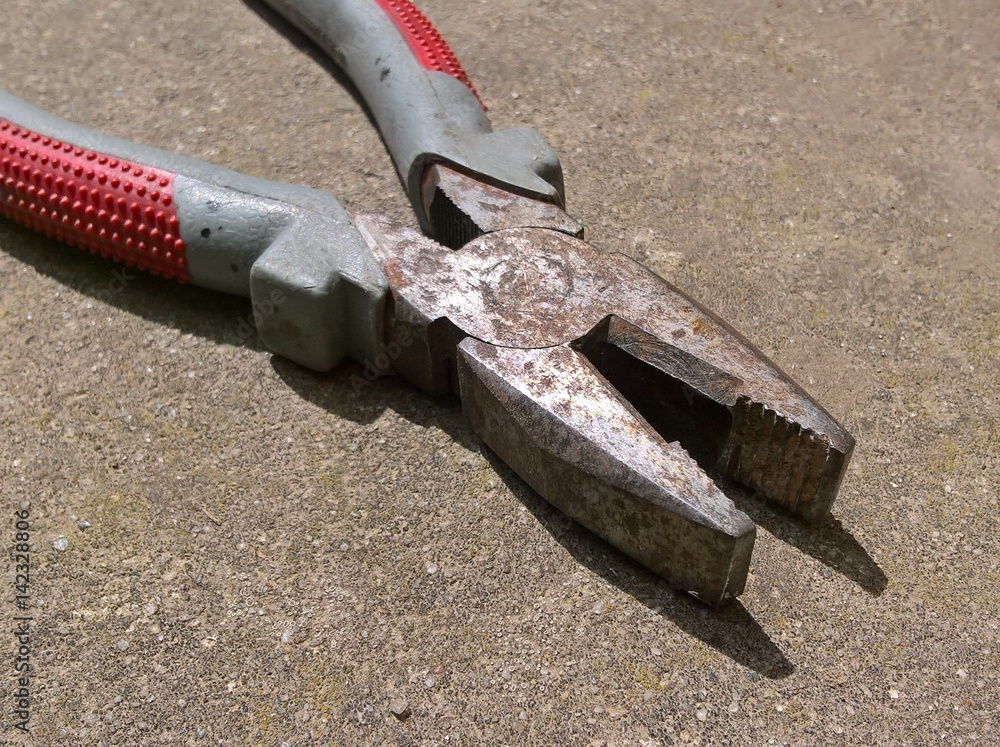 Obraz premium Combination Pliers Open Jaws