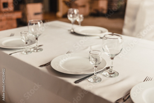 Table service in the restaurant