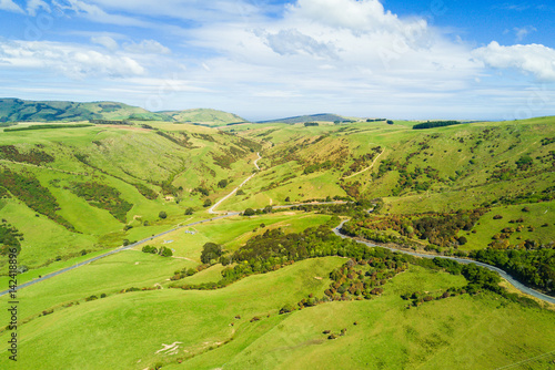 00:00 | 00:26 1×Aerial view of Green hills and valleys of the South Island, New Zealand
