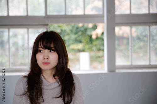 廃校ポートレート女性 Free Download 廃校ポートレート女性 - GFXLoad
