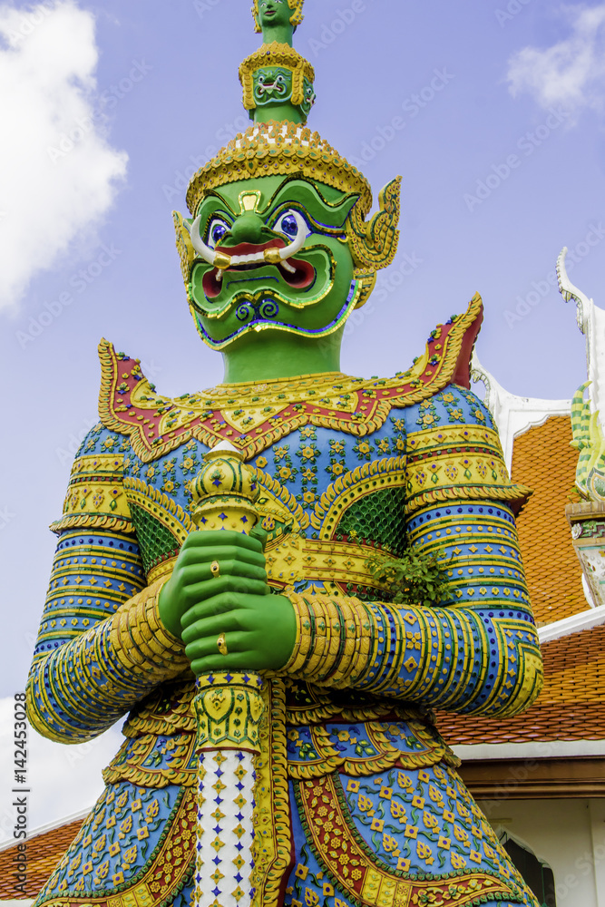 March 18,2017 Giant in Wat Arun, Bangkok, Thailand March 18,2017 Giant in Wat Arun, Bangkok, Thailand