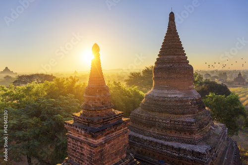 Bagan temple during golden hour © Cozyta