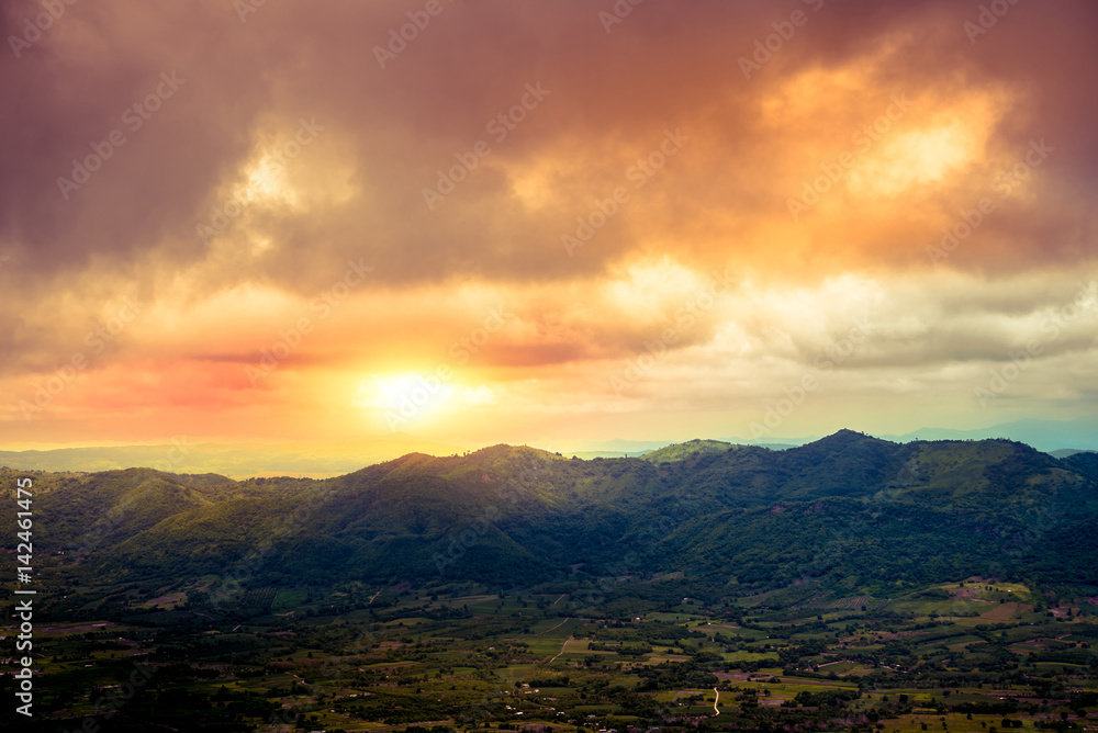 Obraz premium High angle view. Cloud mountain sky. Sunrise, sunset