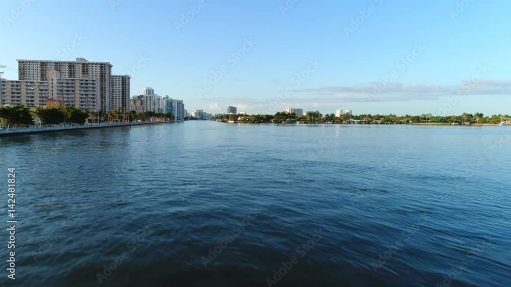 Aerial video South Lake Hollywood Florida Aerial video South Lake Hollywood Florida