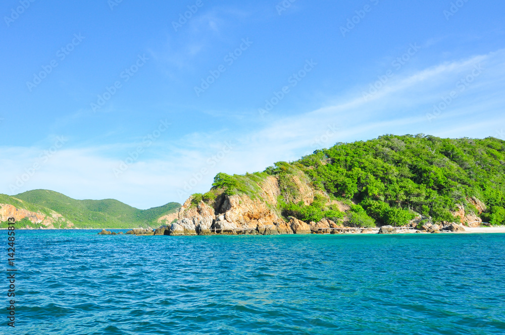 Tropical beach in Koh Kham island, Chonburi Province, Thailand Tropical beach in Koh Kham island, Chonburi Province, Thailand