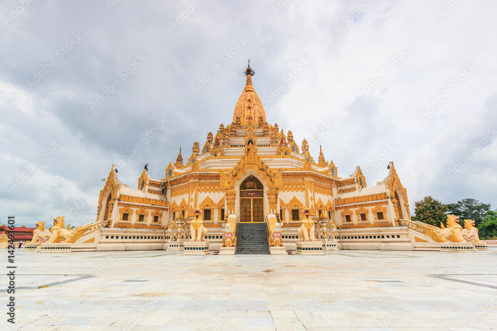 Swedaw Myat temple in Yangon, Myanma. It is the public domain or treasure of Buddhism, no restrict in copy or use Swedaw Myat temple in Yangon, Myanma. It is the public domain or treasure of Buddhism, no restrict in copy or use