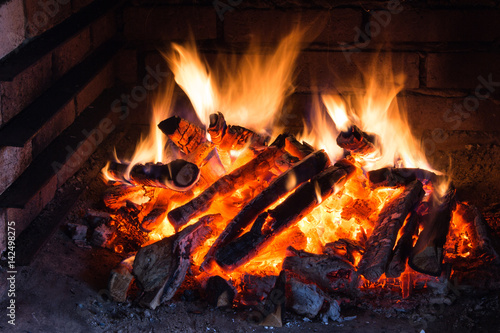 wood fire bbq fire fireplace