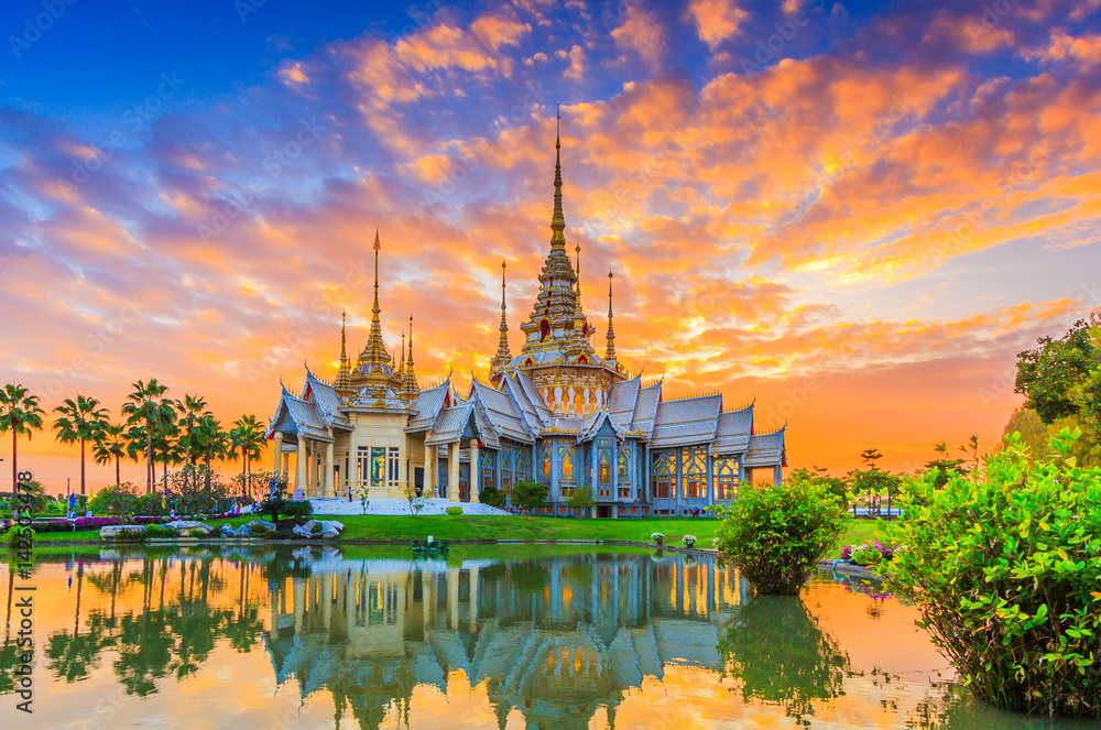 Fototapeta premium Wat Non Kum in Nakhon Ratchasima province of Thailand. They are public domain or treasure of Buddhism, no restrict in copy or use