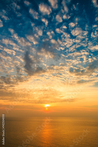 Sunset at the sea, South of Thailand © Photo Gallery