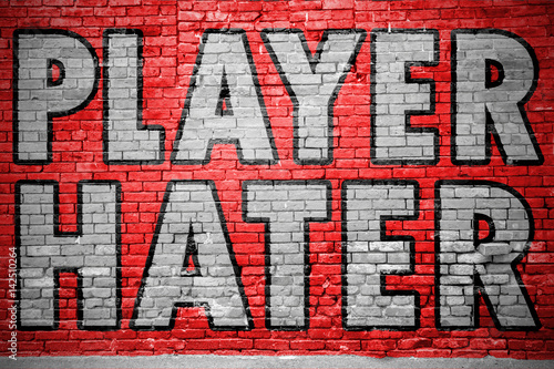 Player Hater Ziegelsteinmauer Graffiti