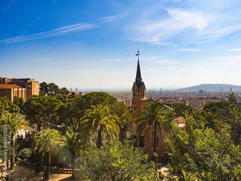 Fototapeta premium Barcelona City View from Parc Guell