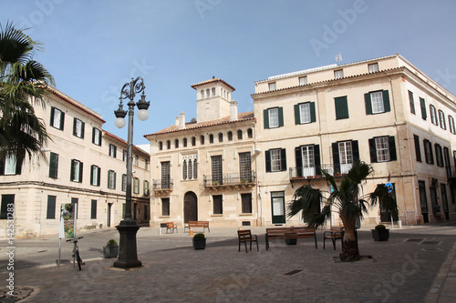 Minorque, place de Port Mahon, à l'heure de la sieste