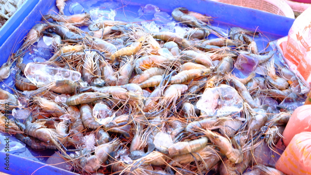 shrimp in market
