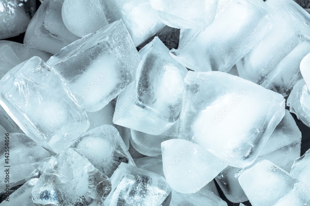 Fototapeta premium Ice cubes