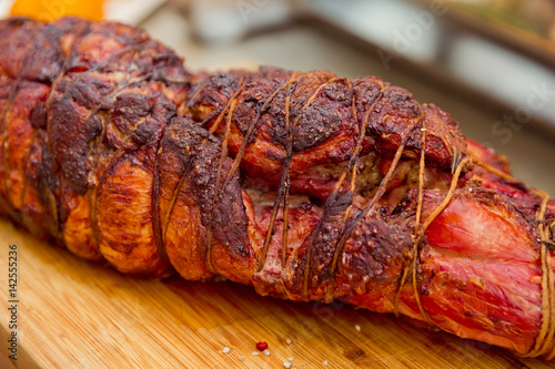 Baked roll of meat