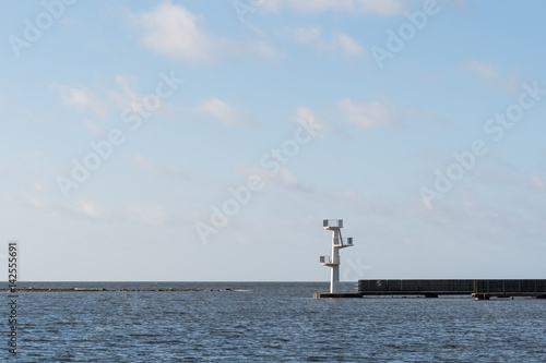 Outdoors jump tower by a bathing area © olandsfokus