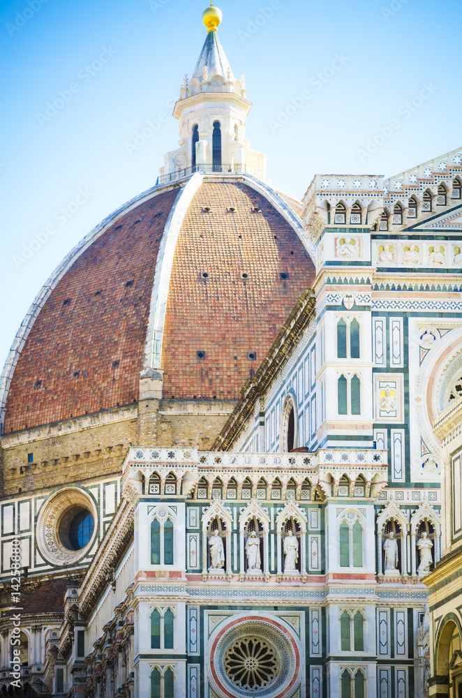 Fototapeta premium Italy, Toscana, Florence.Piazza del Duomo and Cathedral Santa Maria del Fiore
