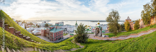 Нижегородский вид кремля, собора Иоанна Предтечи, Бугровской ночлежки и стрелки