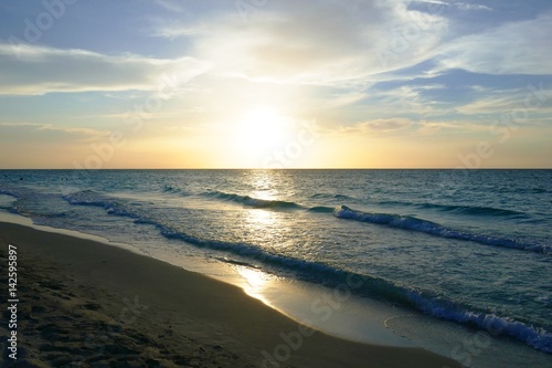 Fototapeta Naklejka Na Ścianę i Meble -  Sonnenuntergang in der Karibik